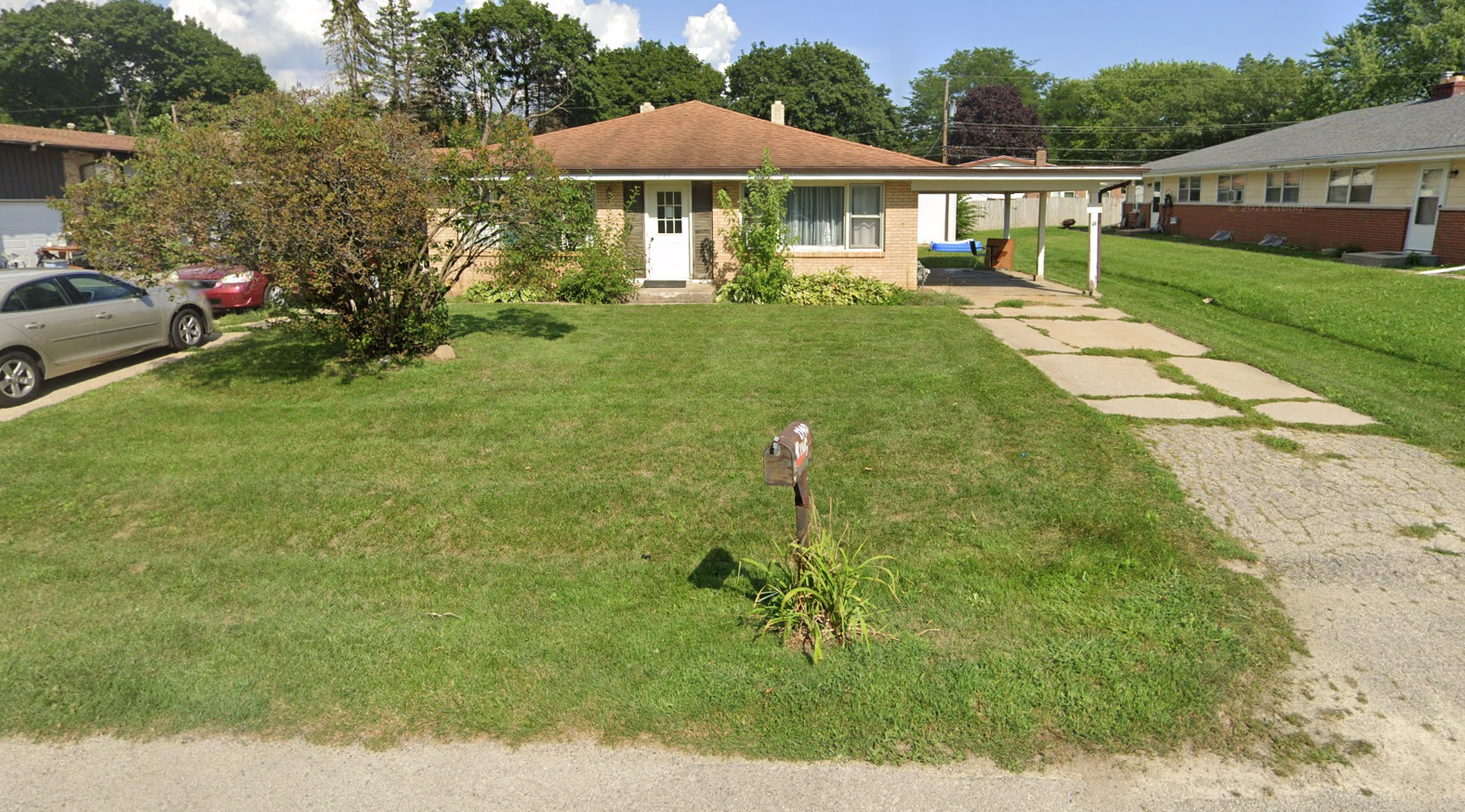 2140 La Mar Avenue - 2